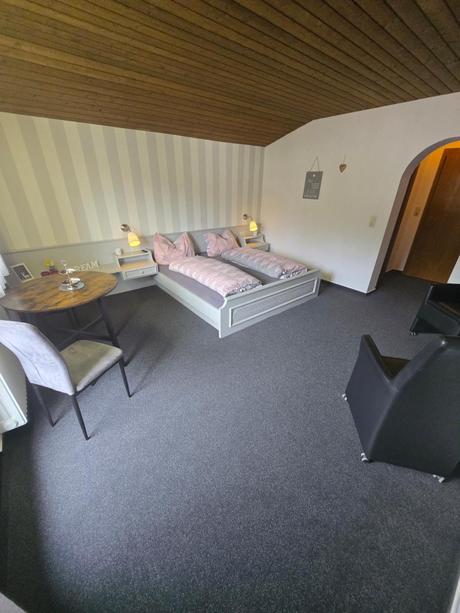 Mountain Motel Лойташ Екстериор снимка